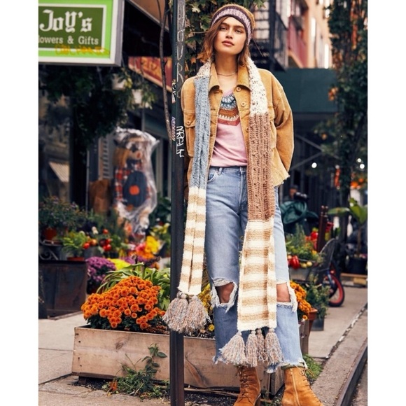 Free People Nova Tassel Scarf in Natural One Size Chunky Oversized Whimsical - Picture 13 of 14